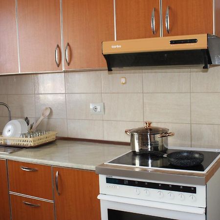 Bledi'S Comfy Apartment In New Blvd / Free Parking Tirana Exterior foto